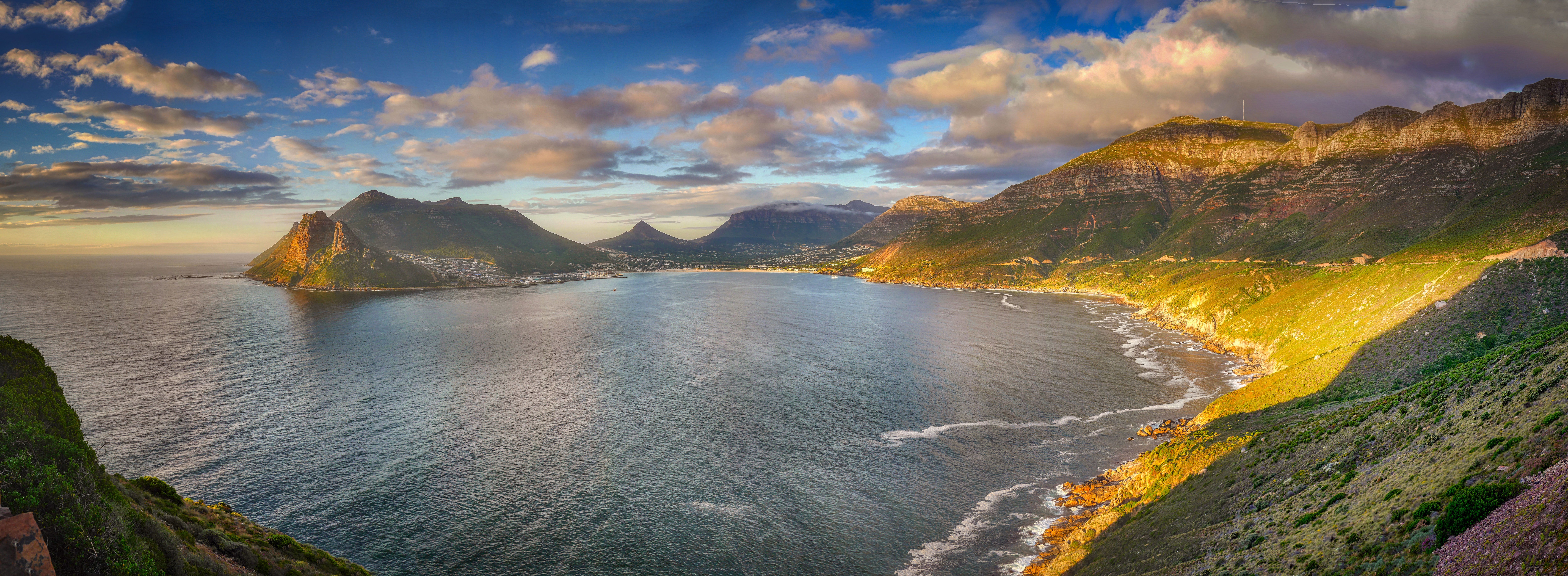 About Us, Villas in Cape Town