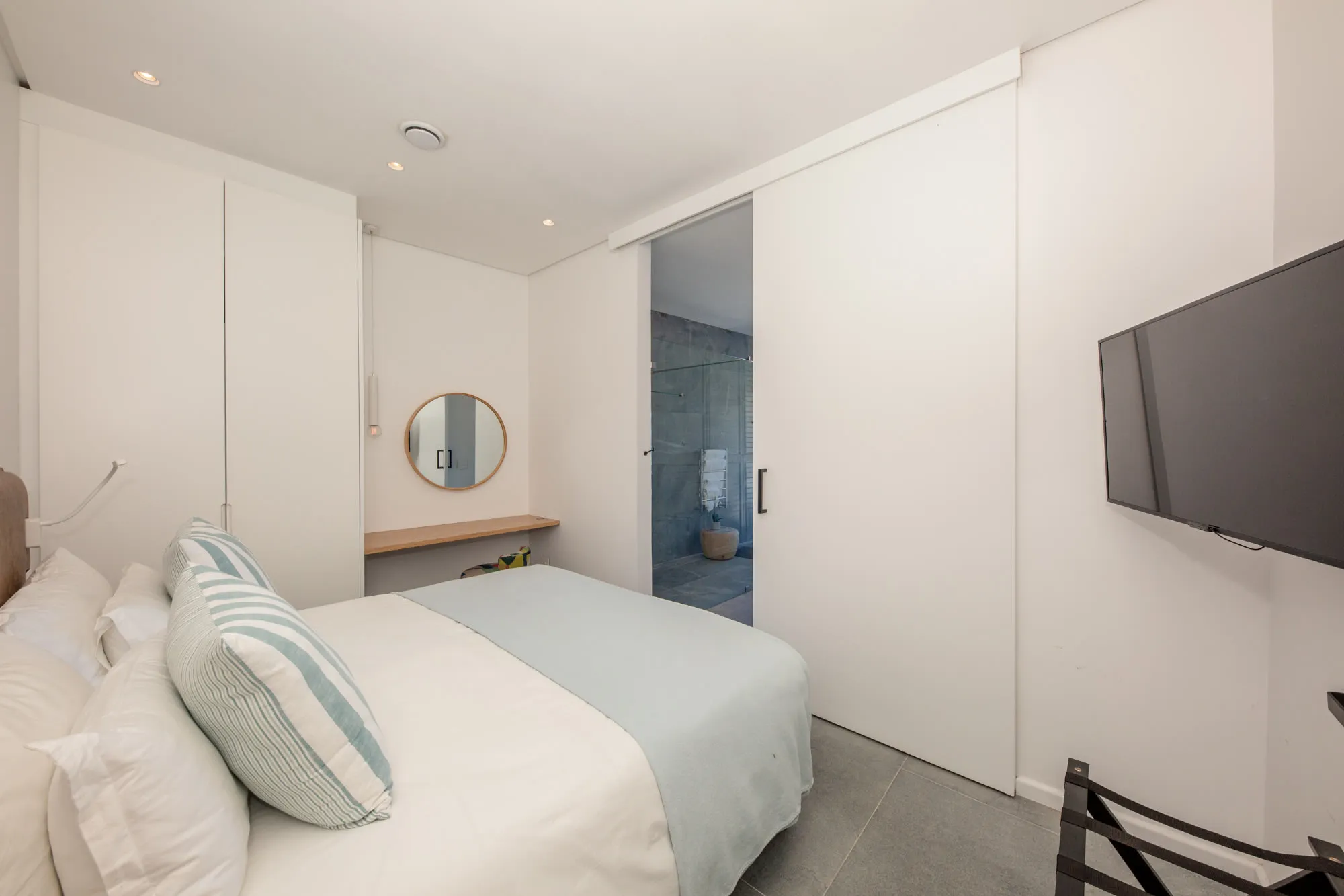 property_[object Object]_28