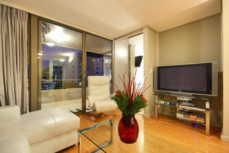 property_[object Object]_9