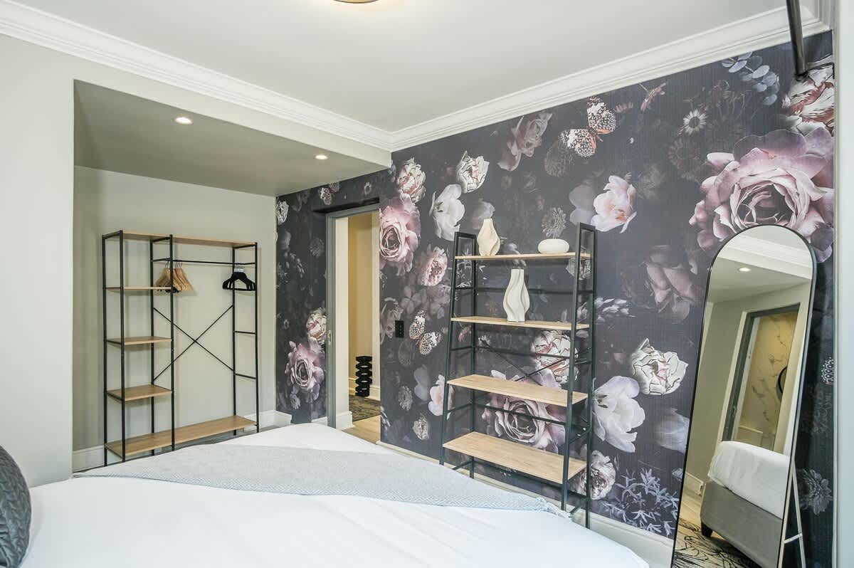 property_[object Object]_7