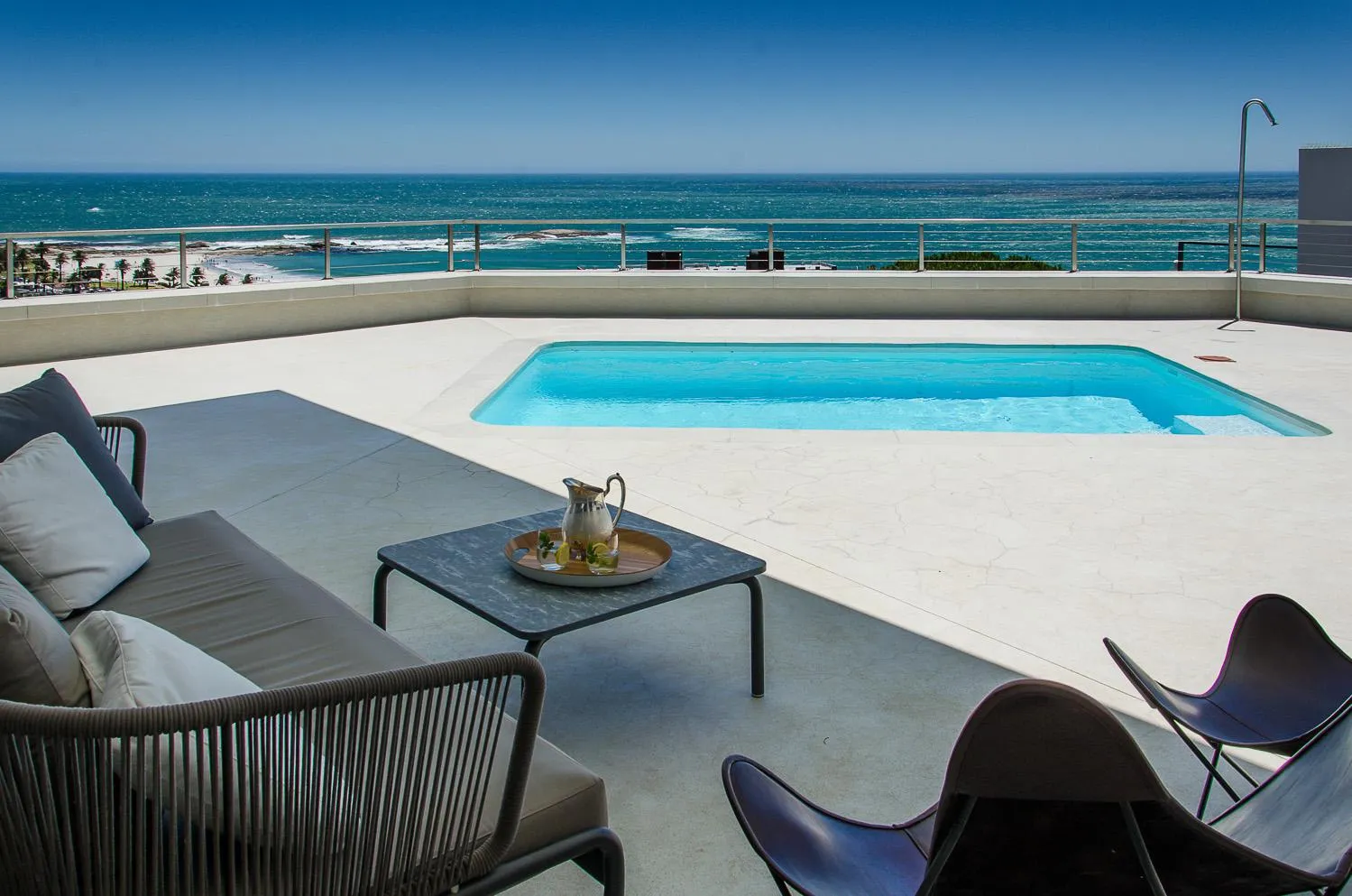Strathmore Dream, Camps Bay