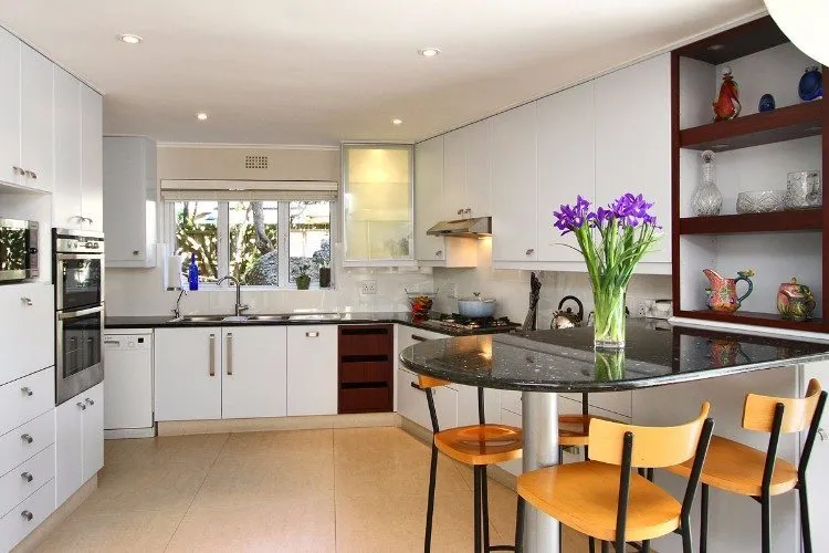 property_[object Object]_10