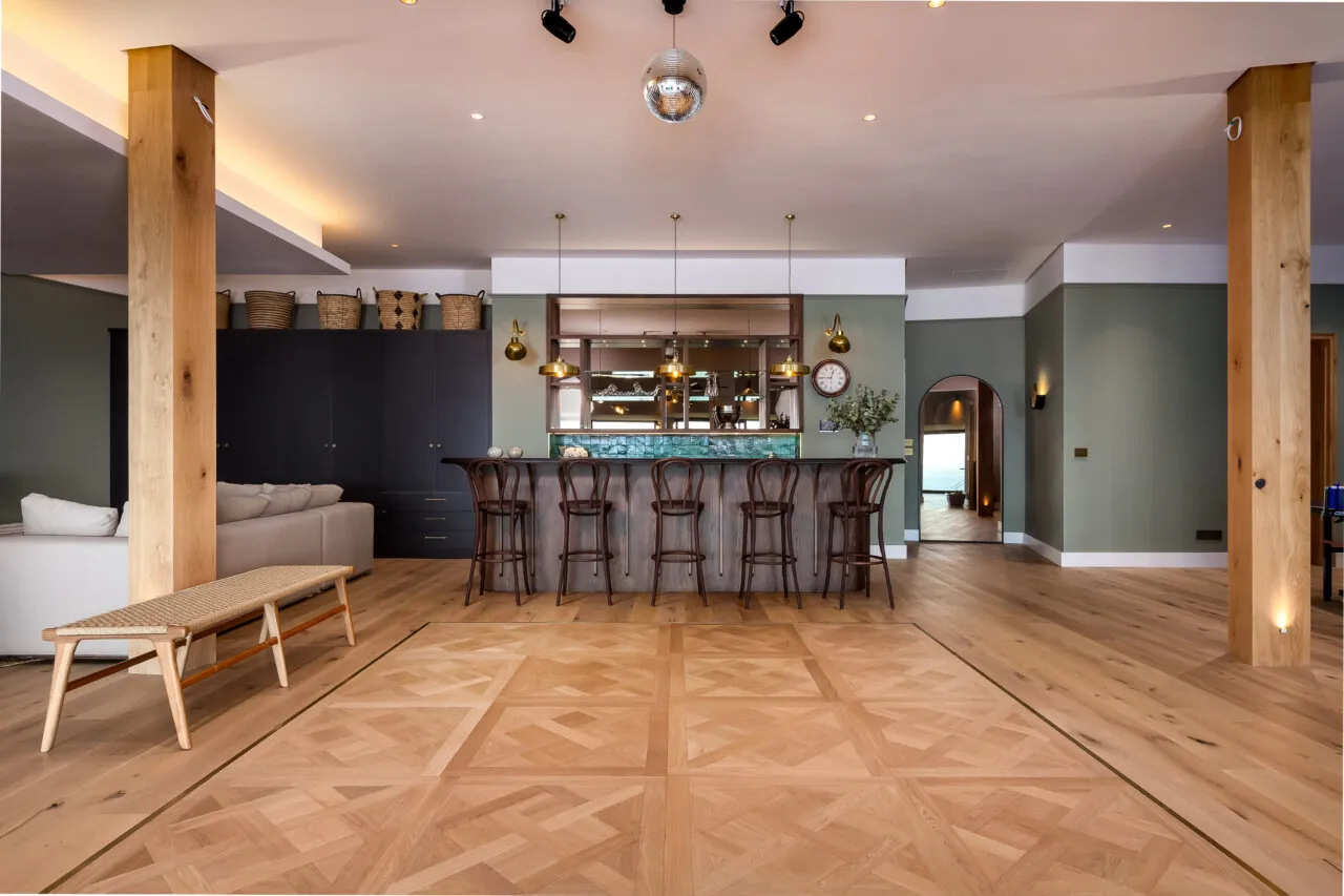 property_[object Object]_10