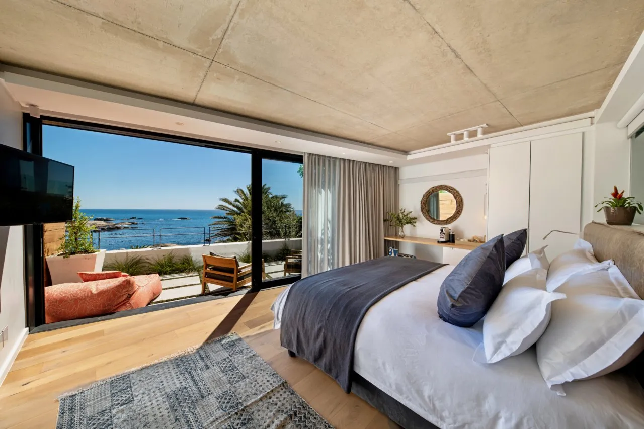 property_[object Object]_16