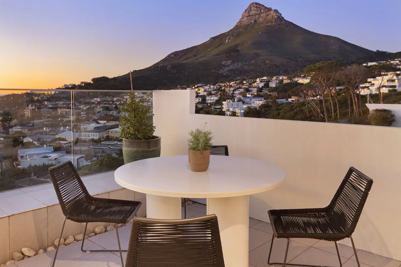 property_[object Object]_12