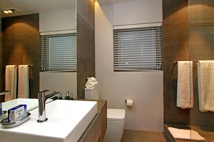 property_[object Object]_12