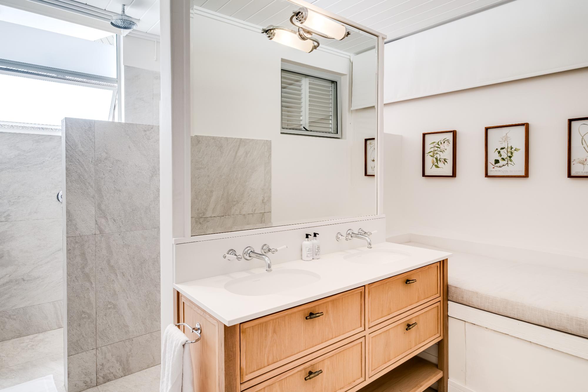 property_[object Object]_11