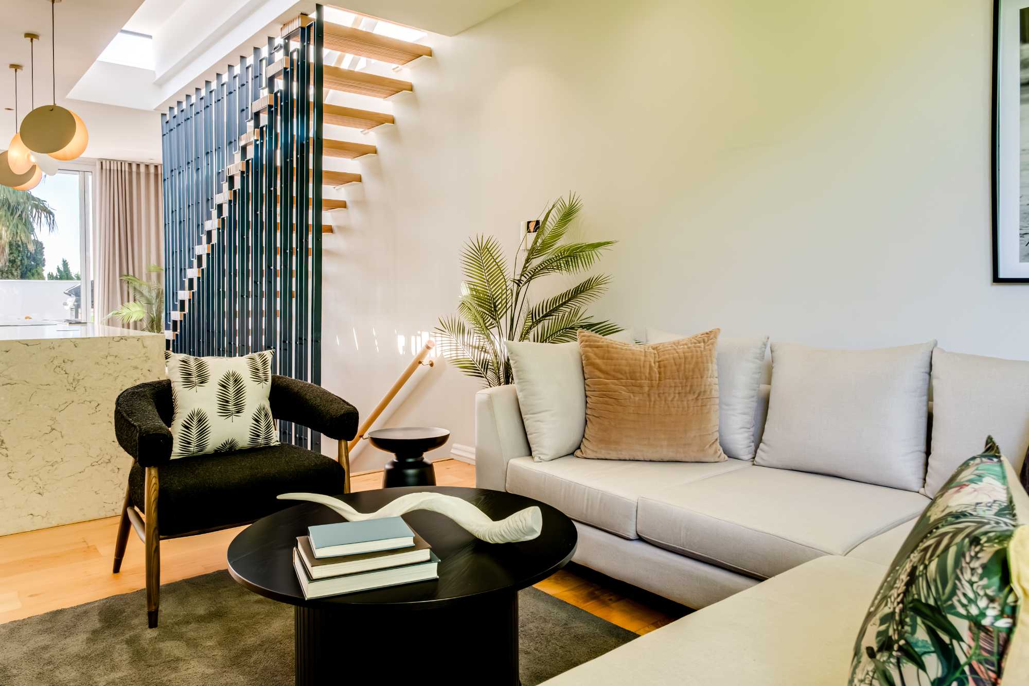 property_[object Object]_6