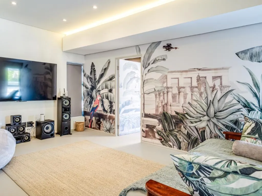 property_[object Object]_7