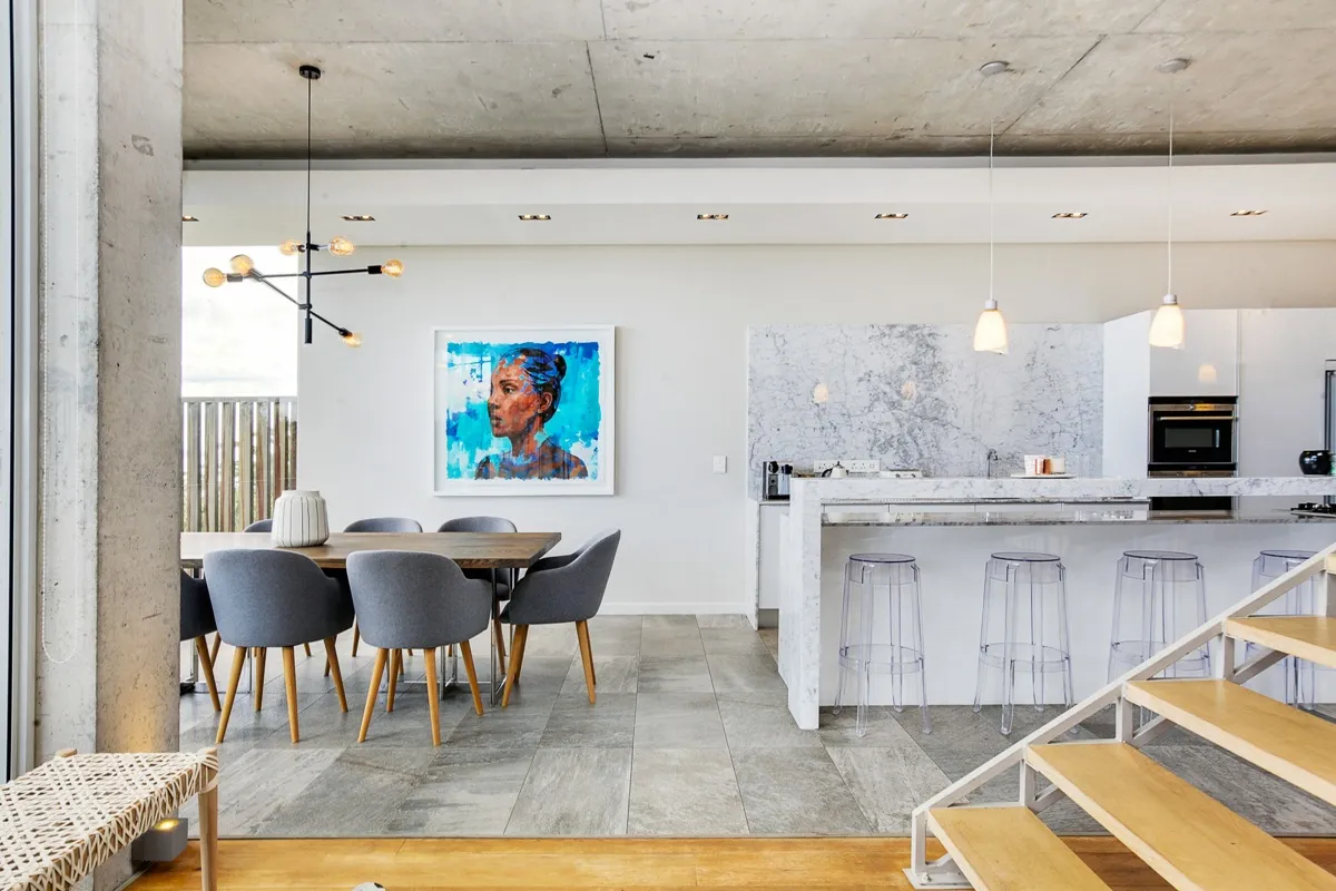 Cube 62, Sea Point