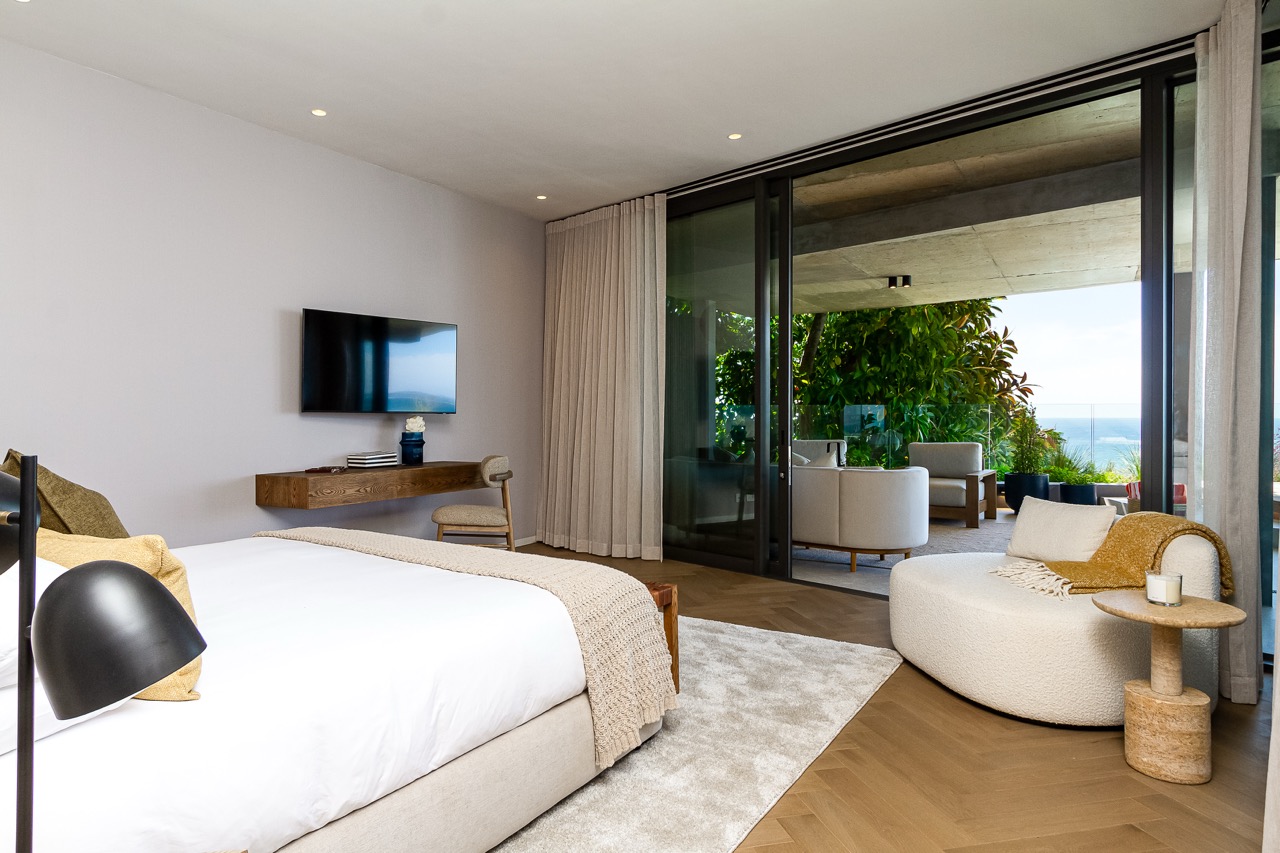 property_[object Object]_4