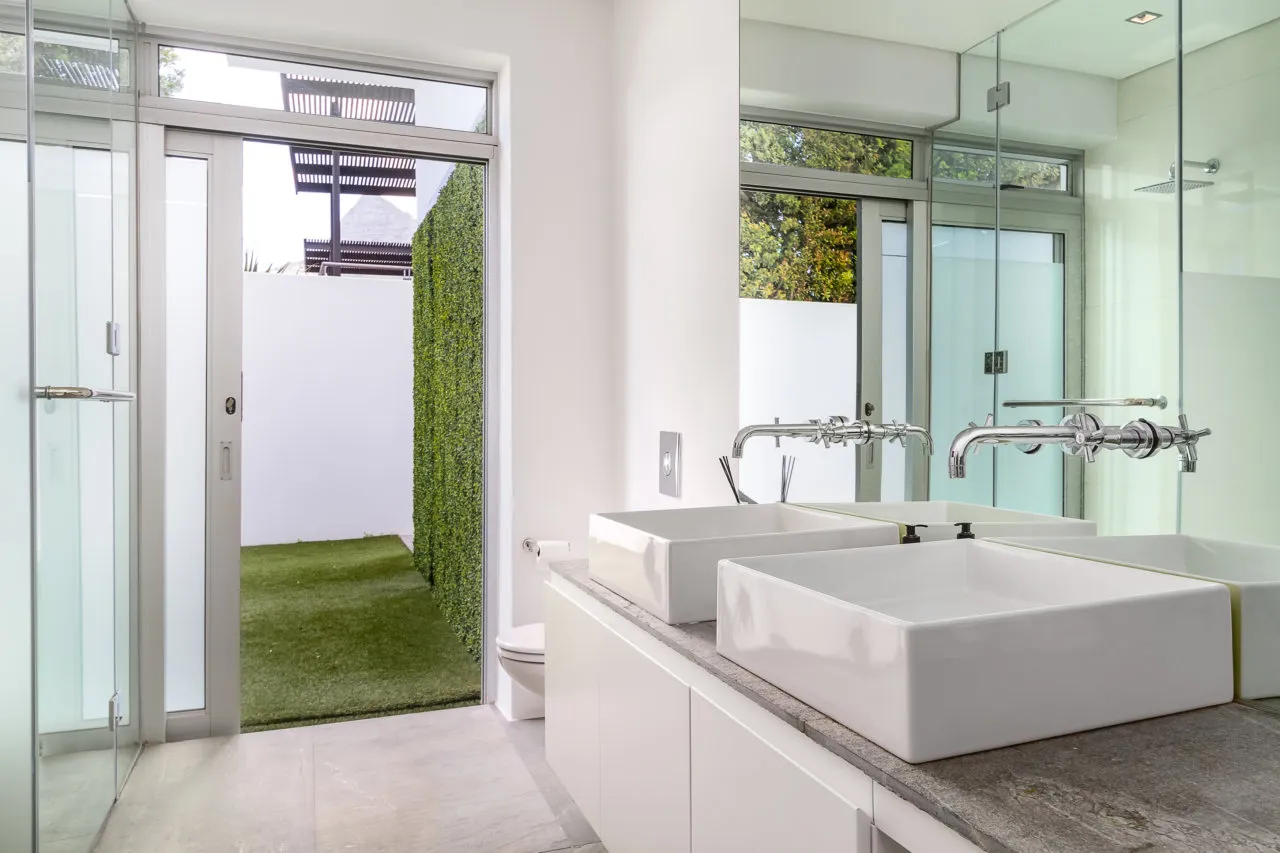 property_[object Object]_19