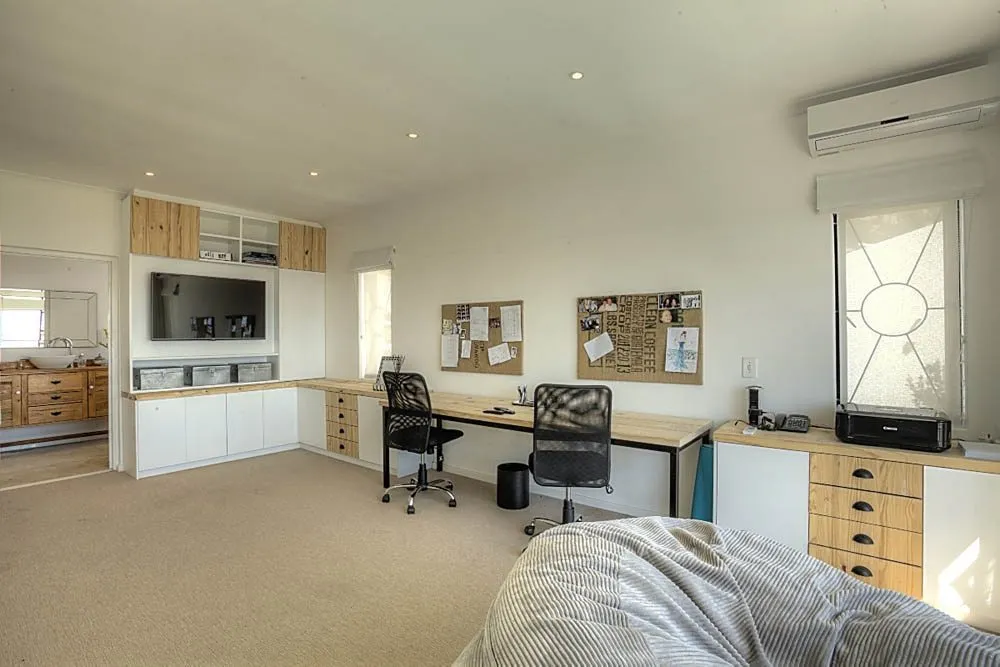 property_[object Object]_18