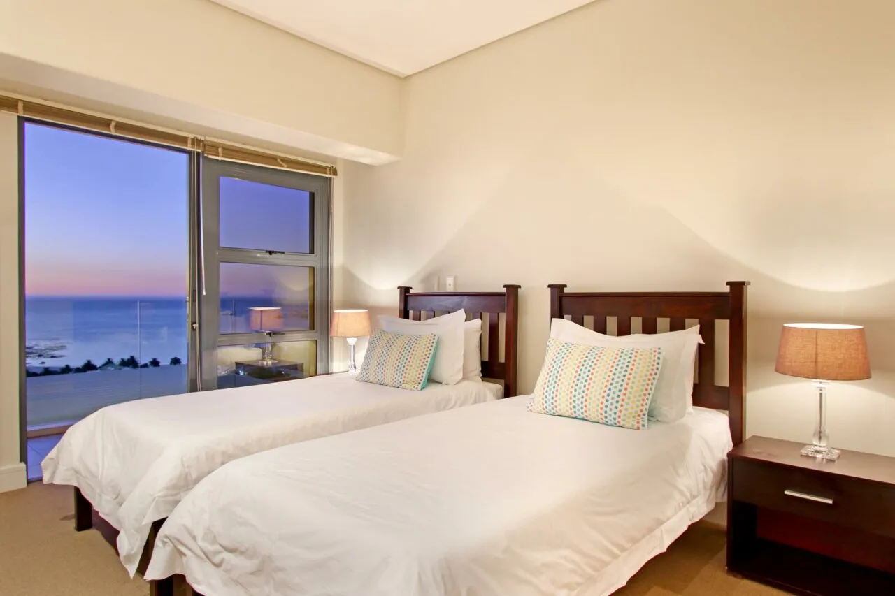 property_[object Object]_9