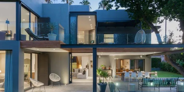 property_[object Object]_4