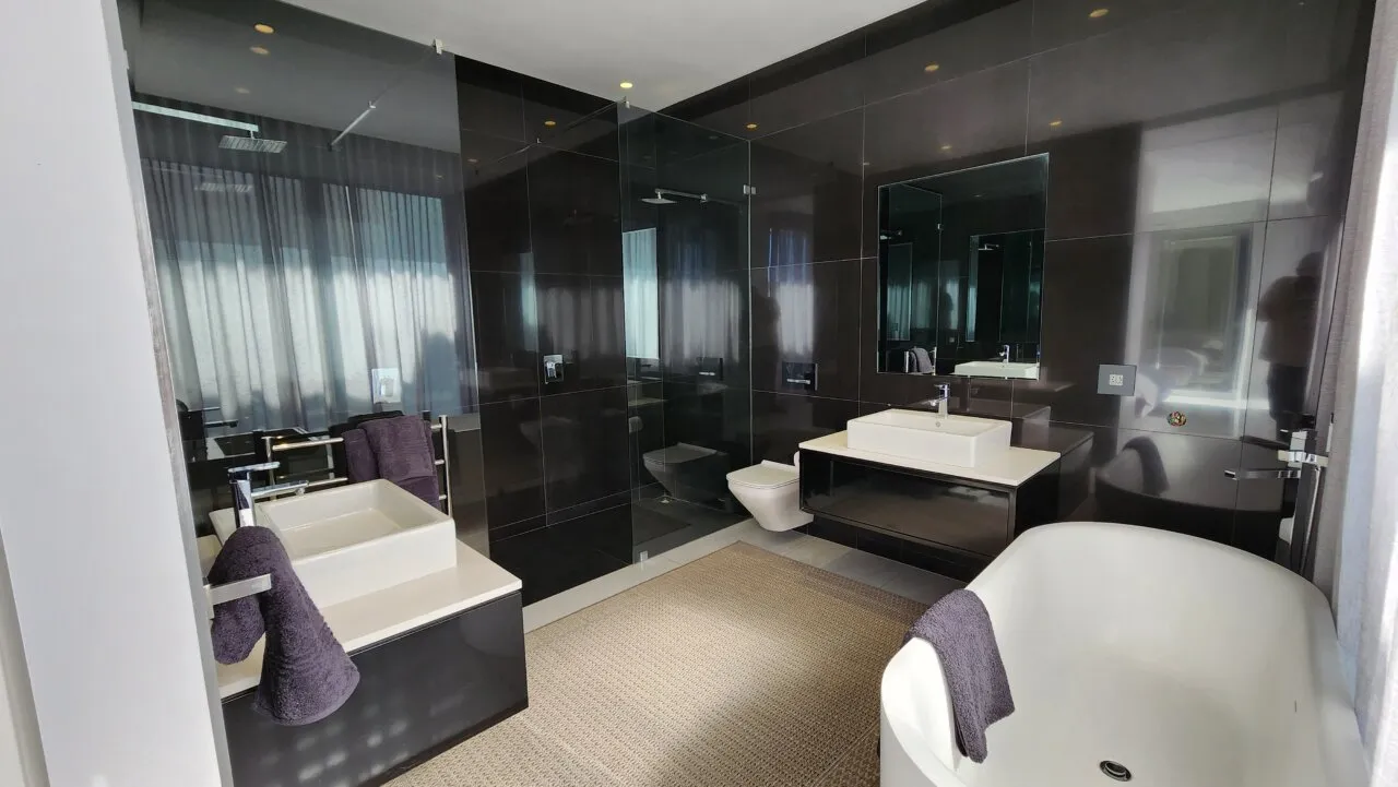 property_[object Object]_14