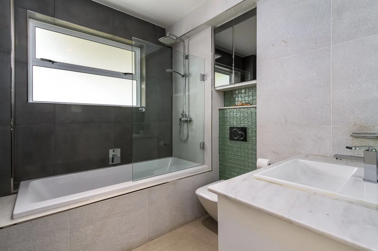 property_[object Object]_13