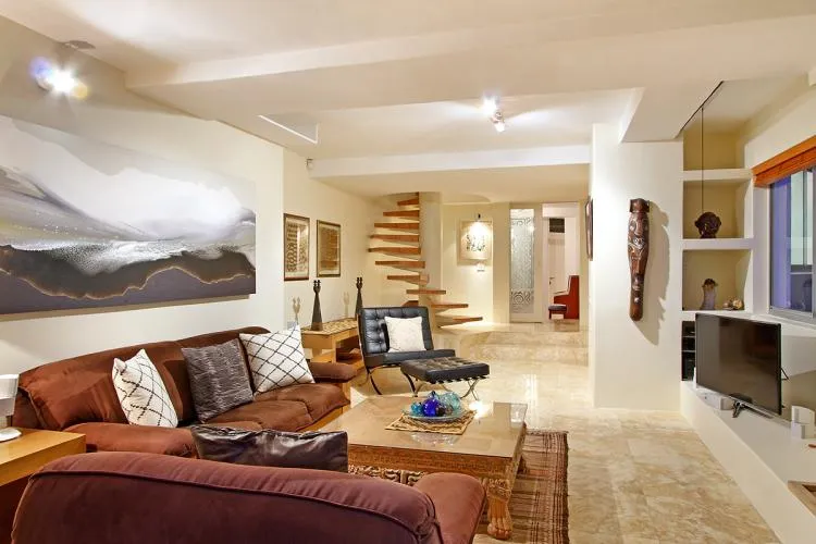 property_[object Object]_7