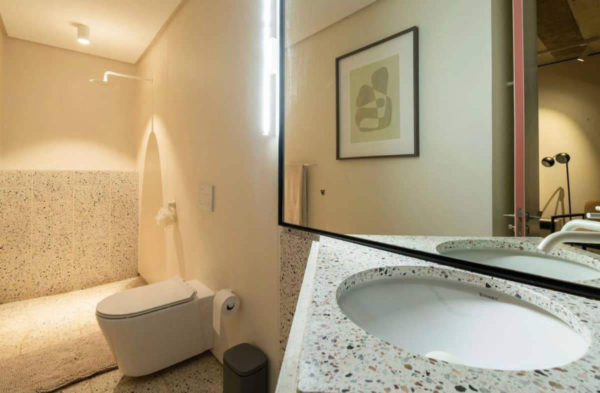 property_[object Object]_26