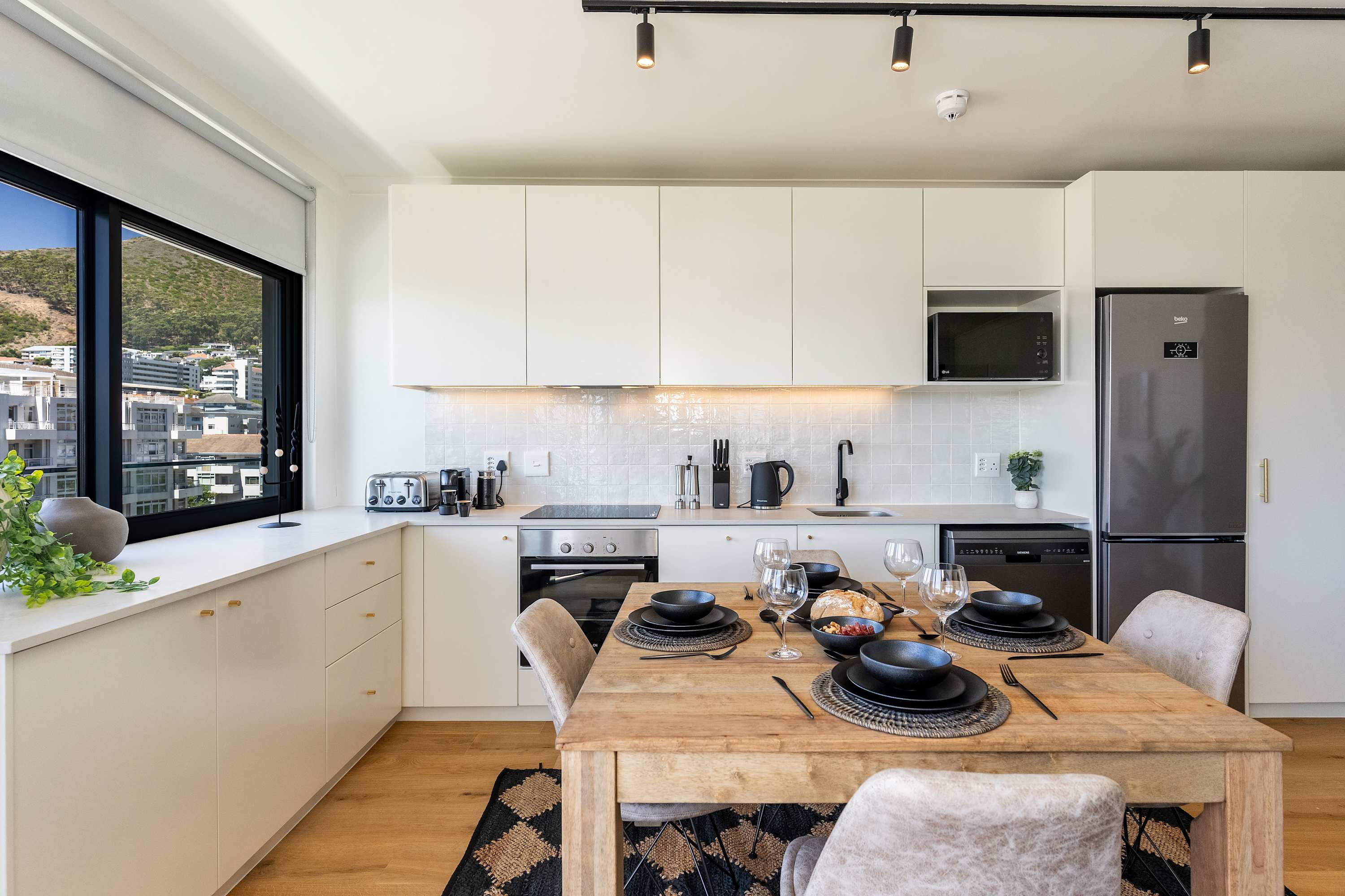 property_[object Object]_10