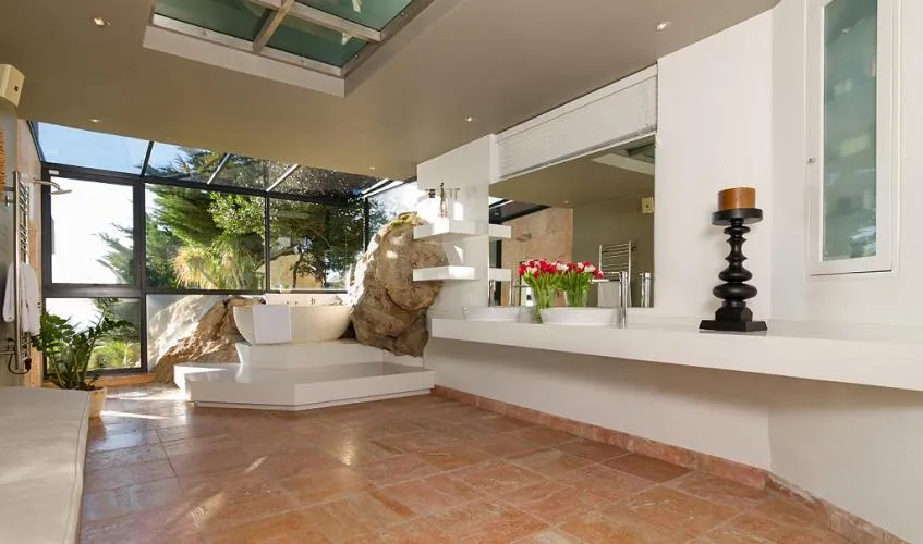 property_[object Object]_5