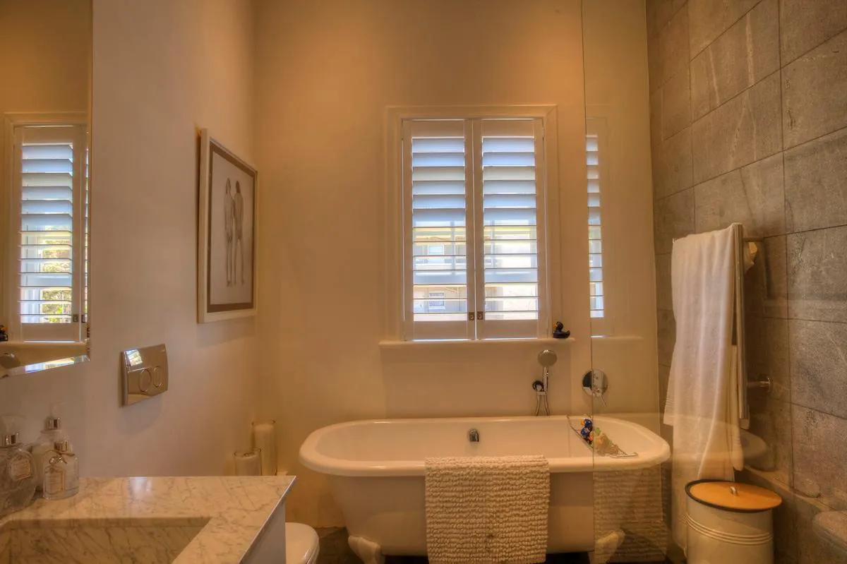 property_[object Object]_11