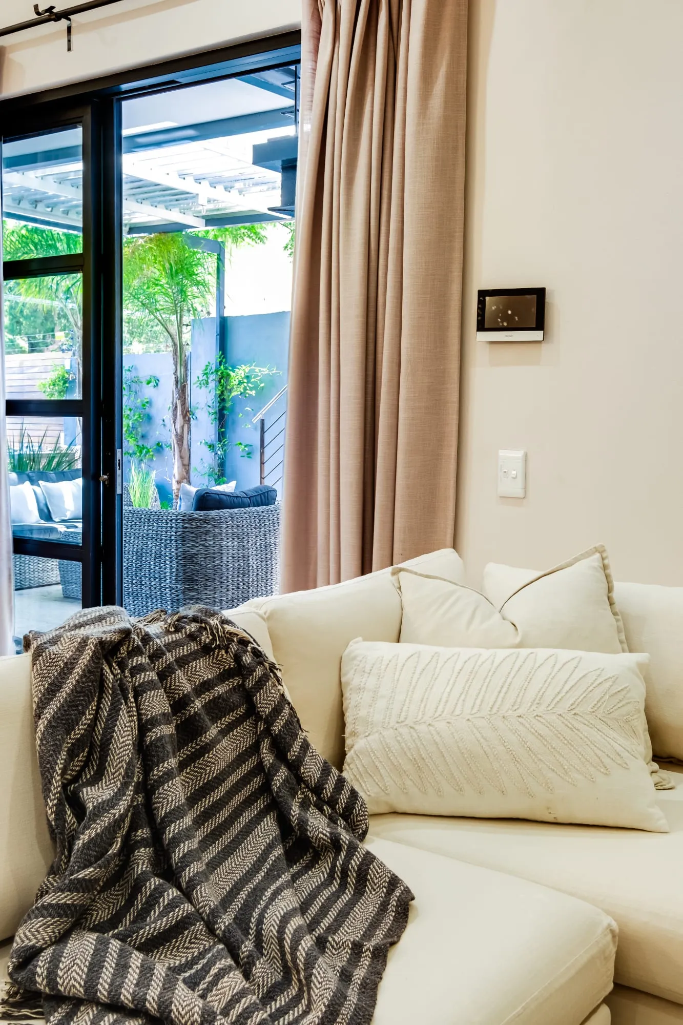 property_[object Object]_8