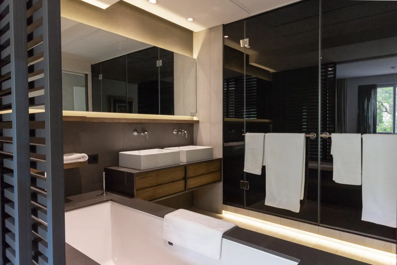 property_[object Object]_10