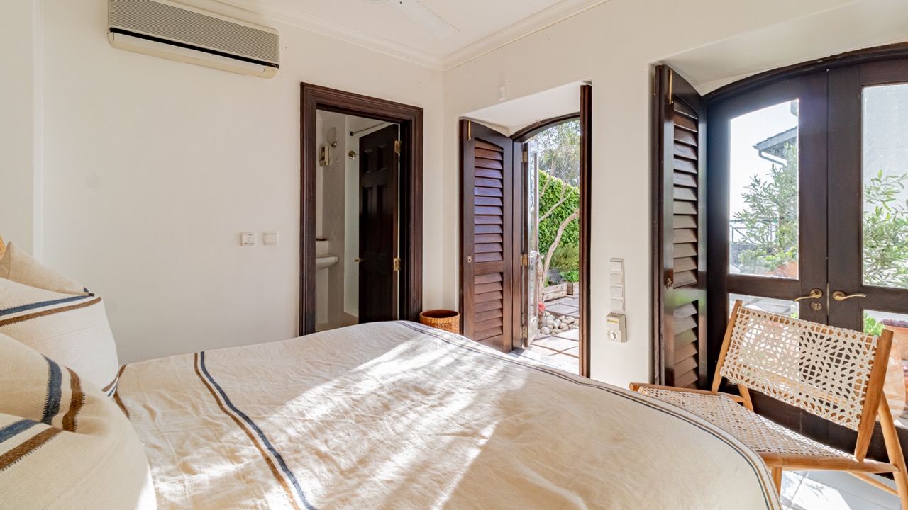 property_[object Object]_46