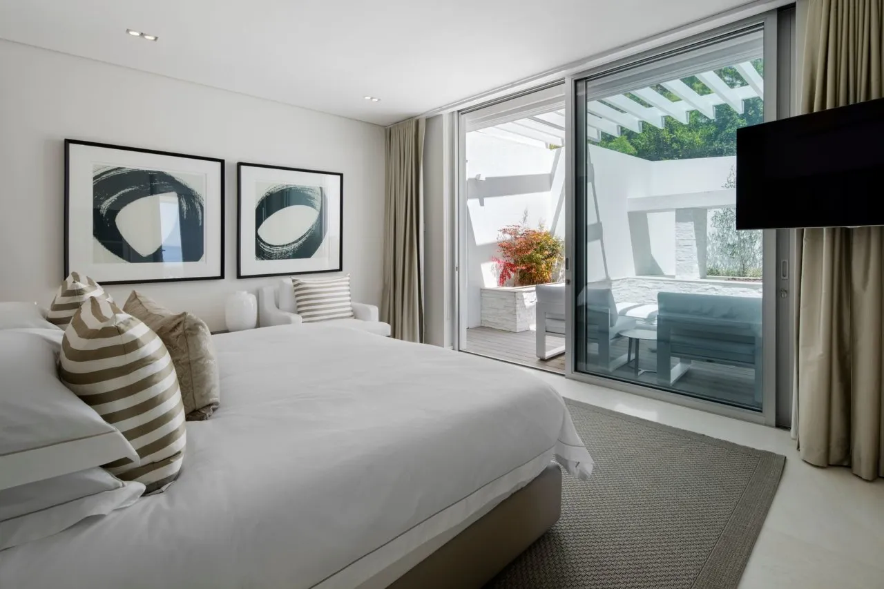 property_[object Object]_11