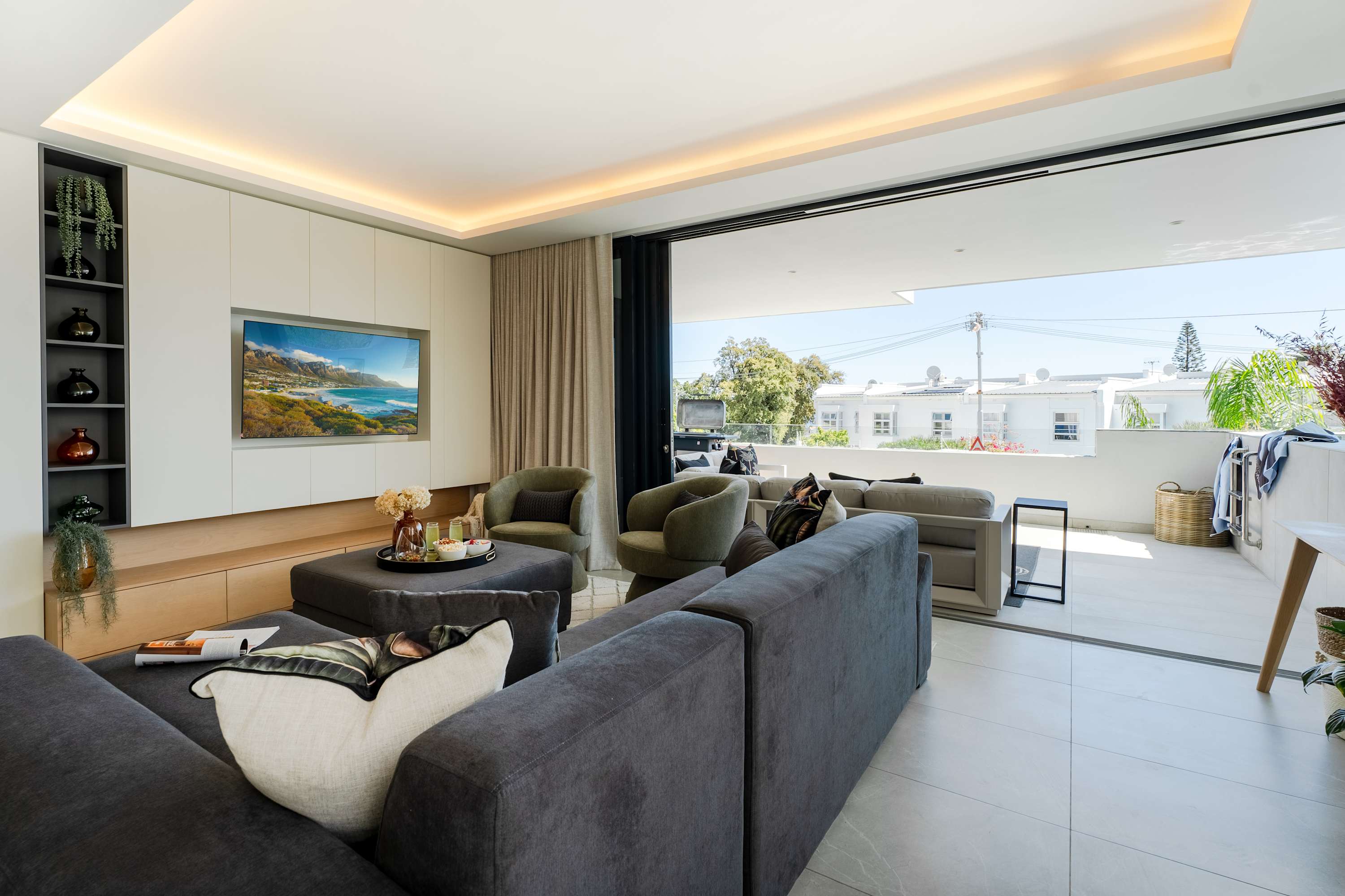 property_[object Object]_6