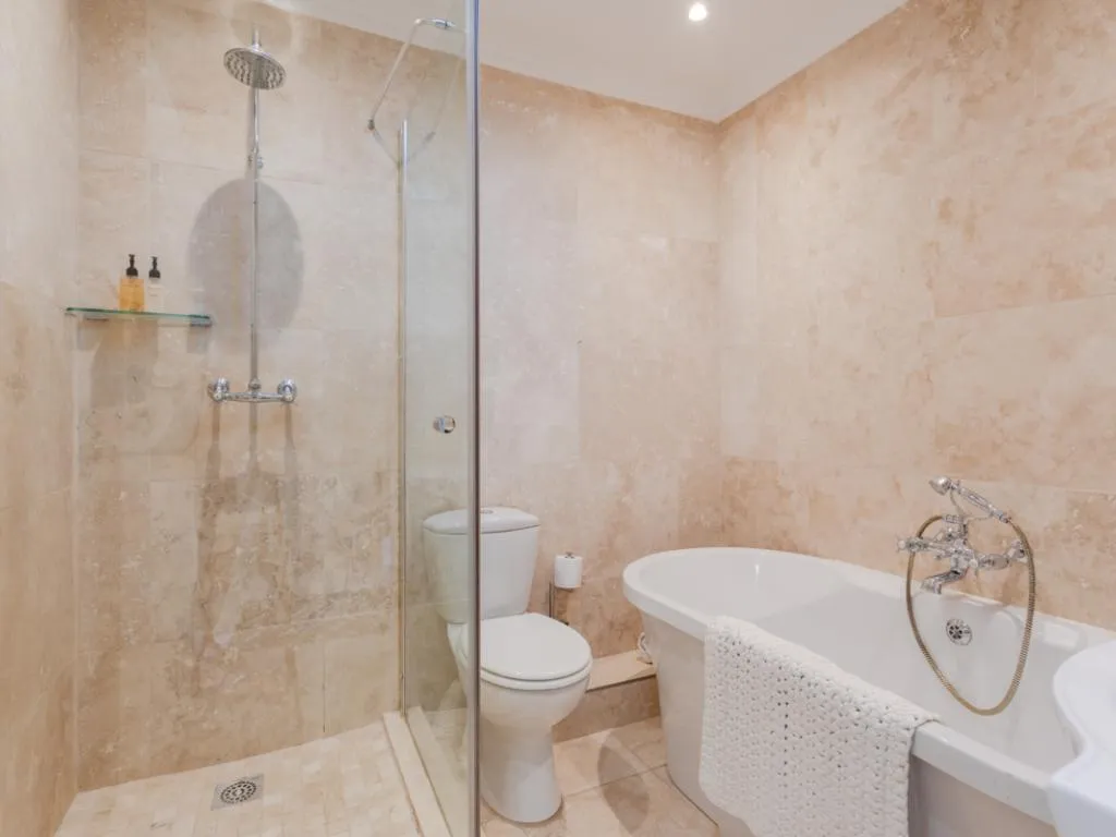 property_[object Object]_8