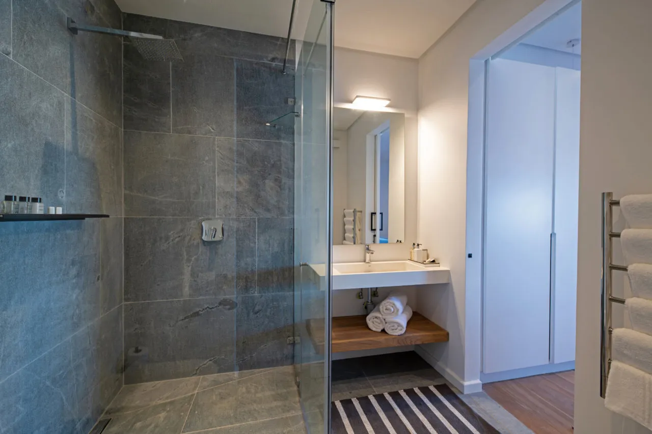 property_[object Object]_28