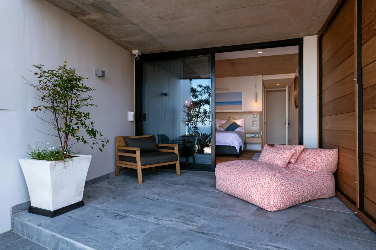 property_[object Object]_76