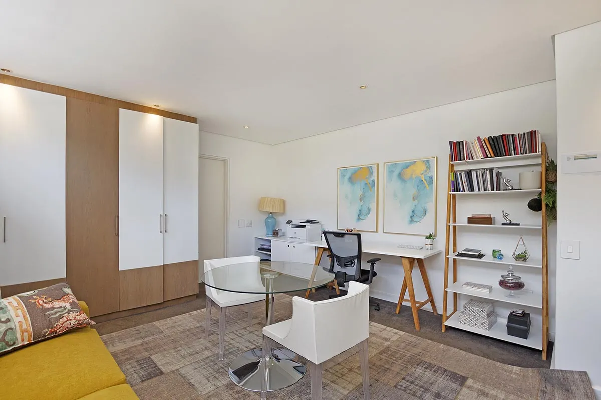 property_[object Object]_7