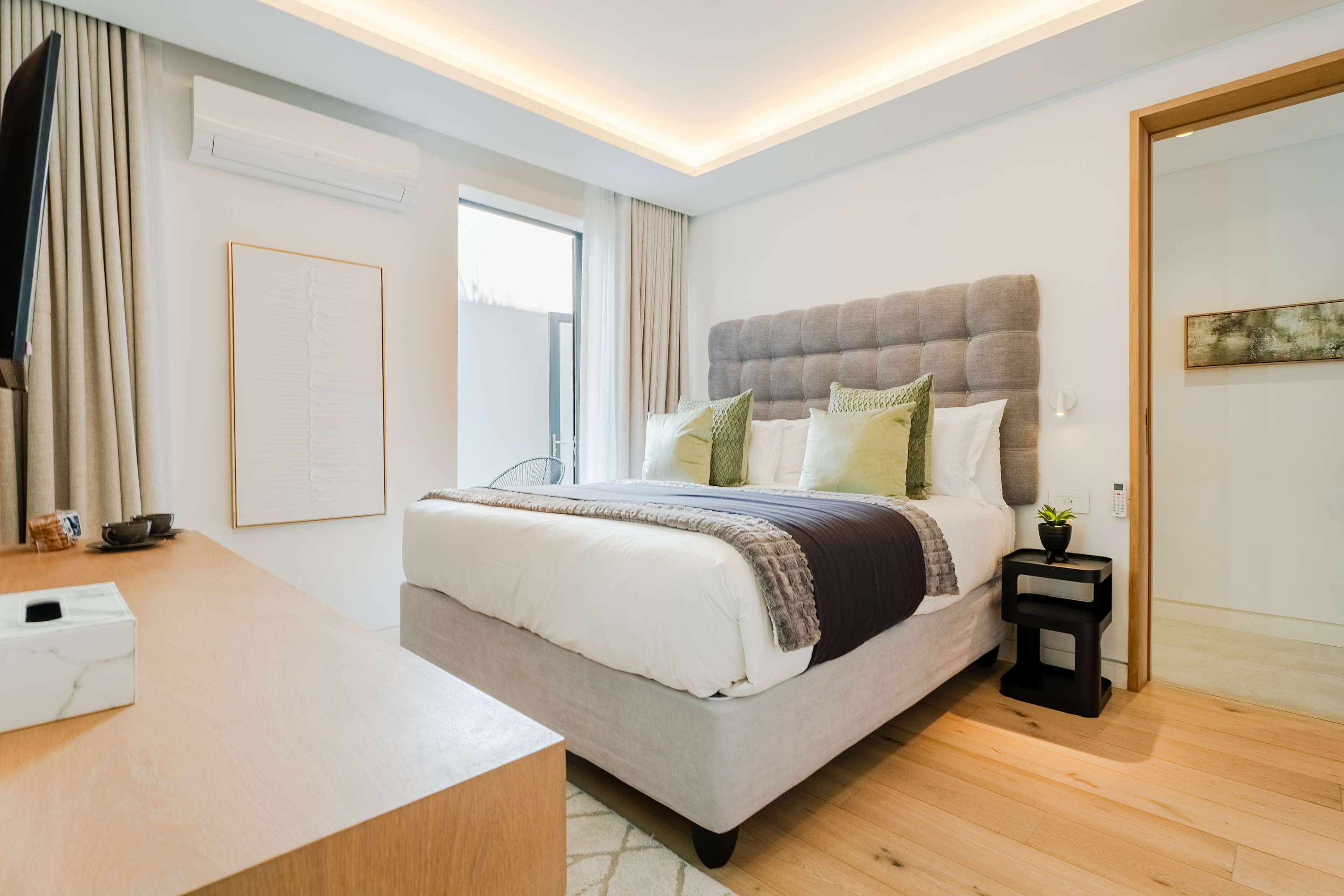 property_[object Object]_28