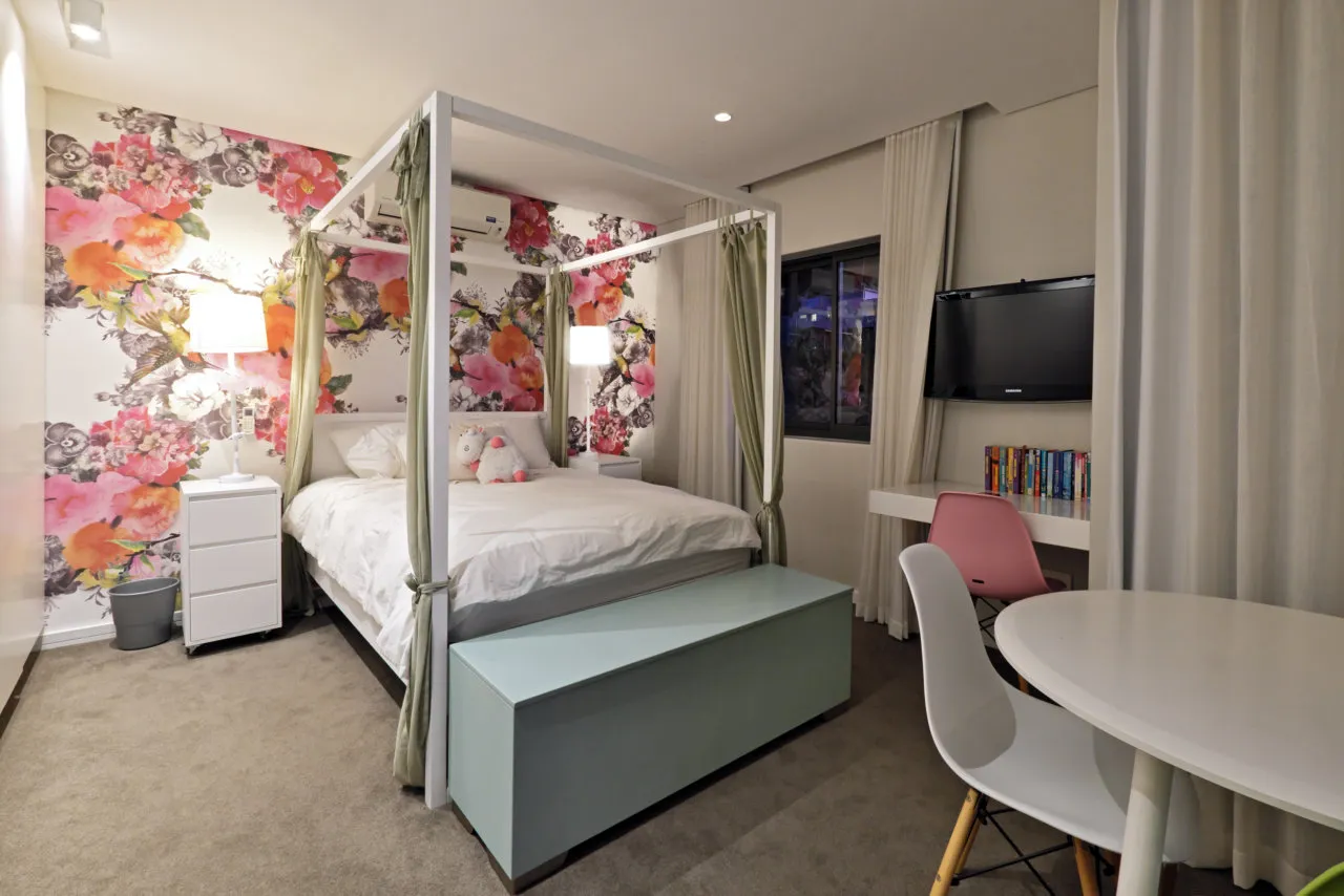 property_[object Object]_12