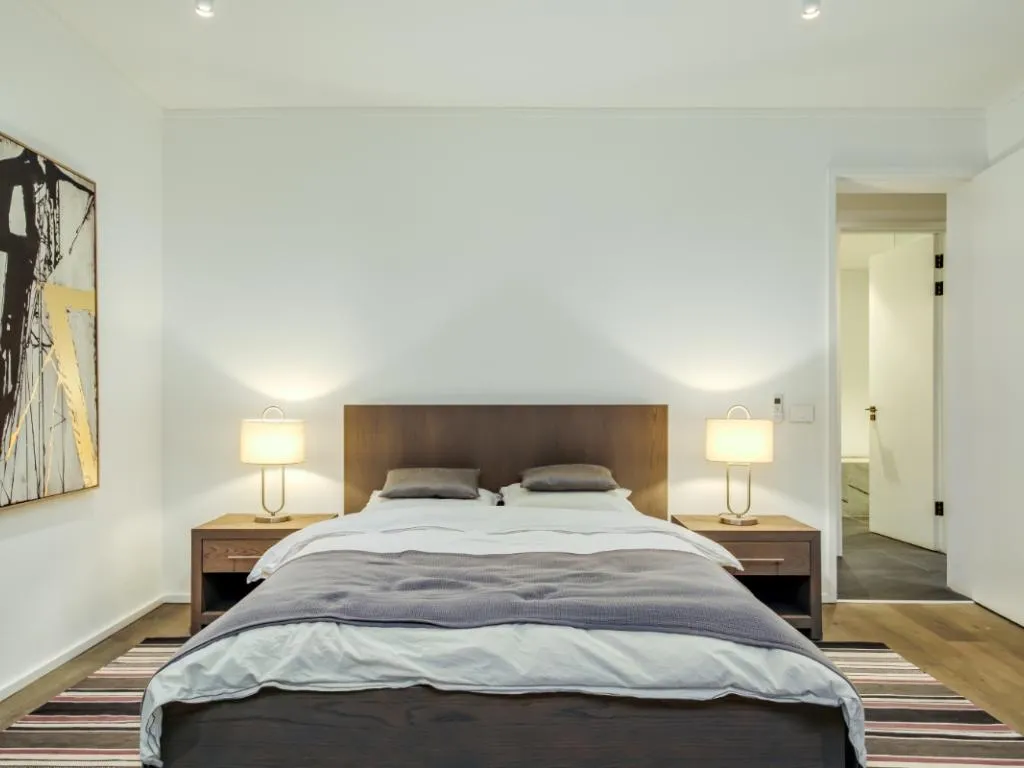 property_[object Object]_9