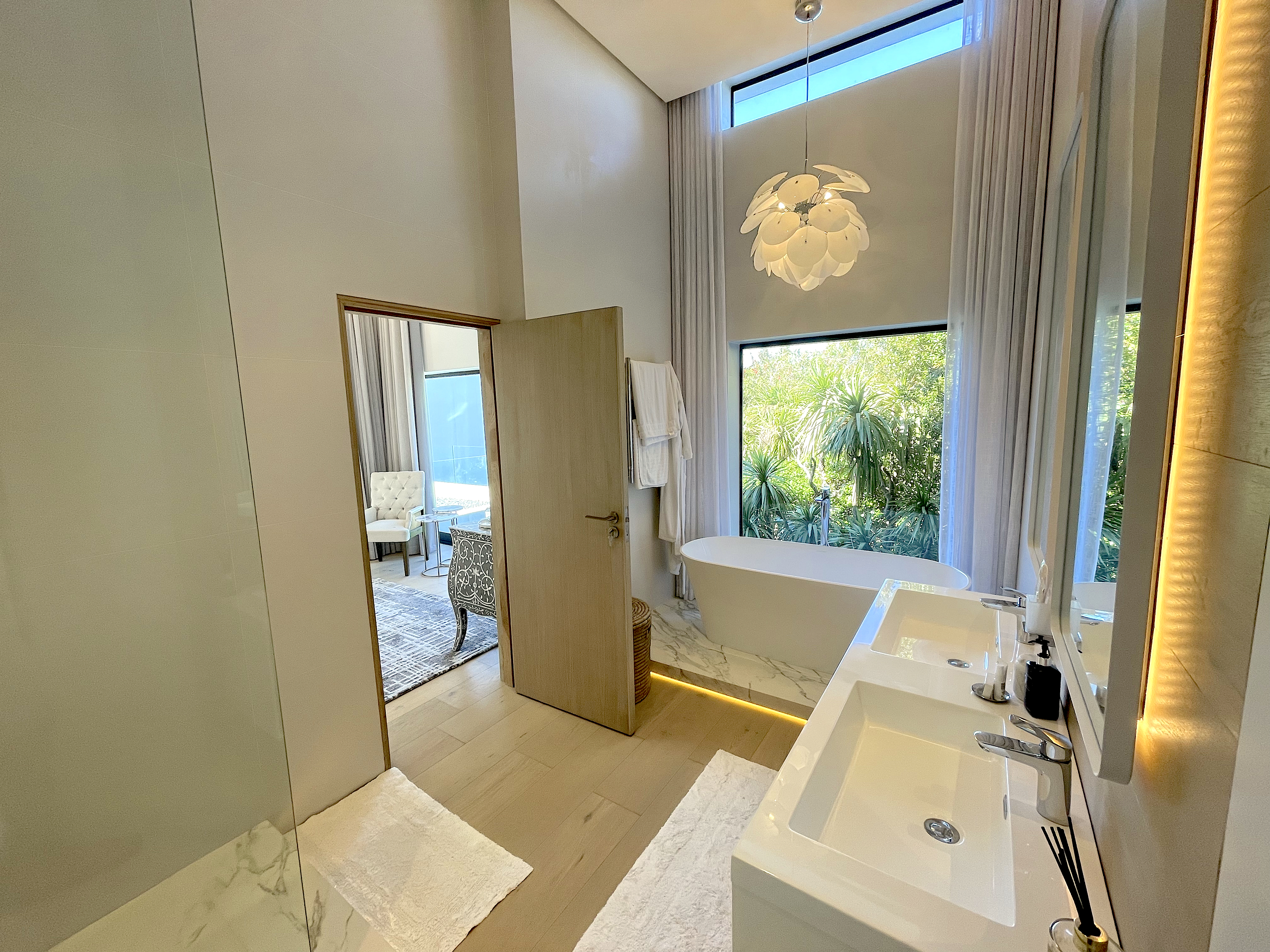 property_[object Object]_23