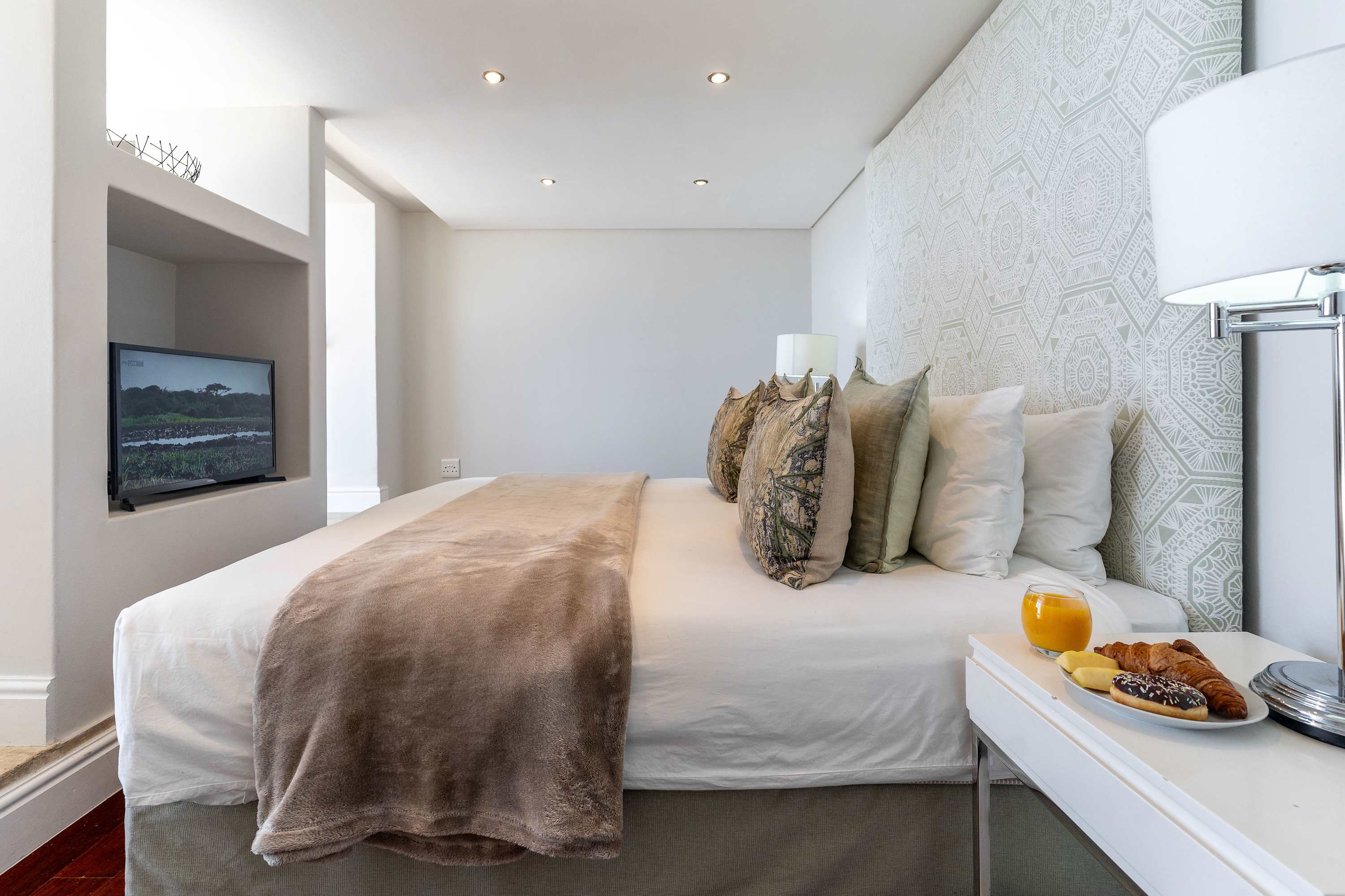 property_[object Object]_42