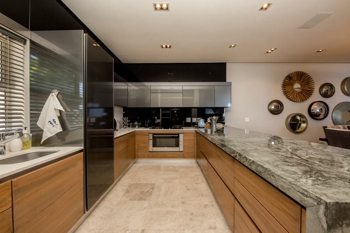 property_[object Object]_25