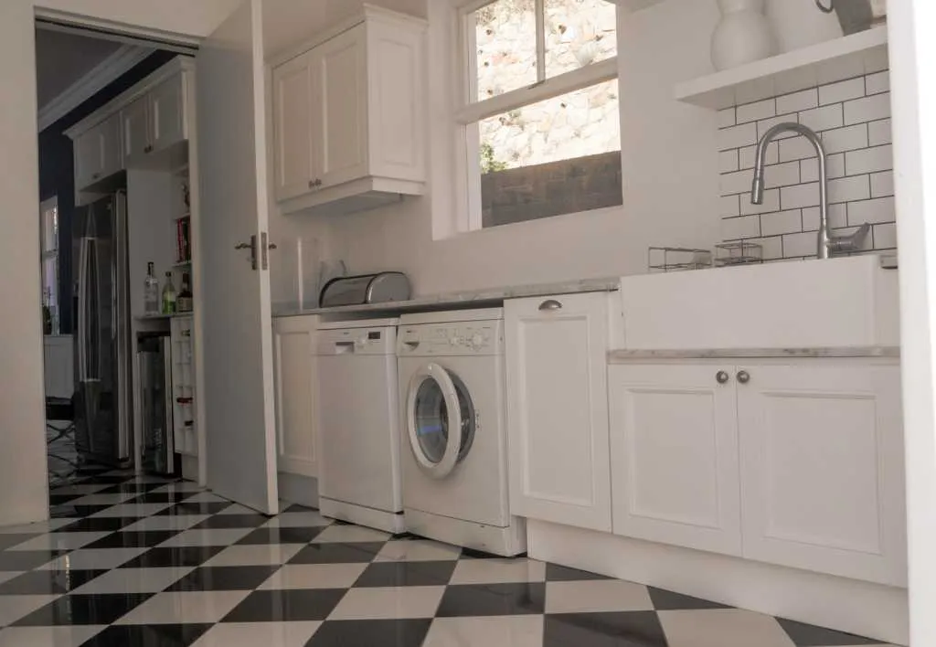 property_[object Object]_12