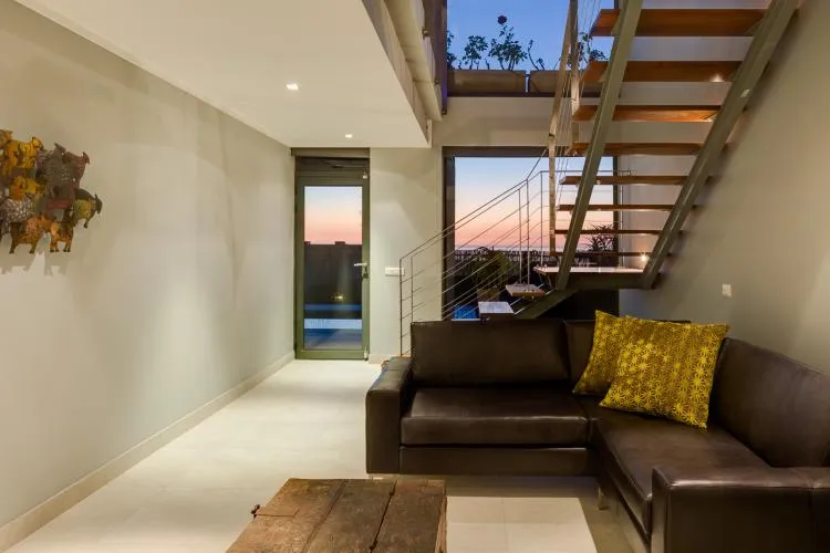 property_[object Object]_12