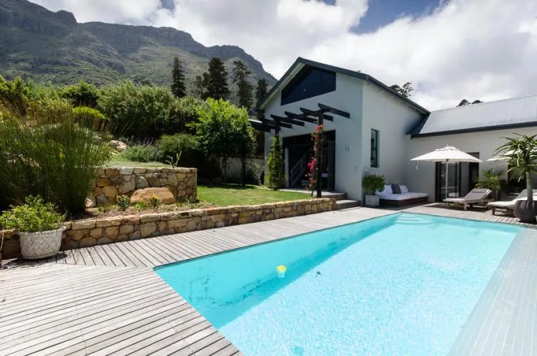 Kenrock Estate, Hout Bay