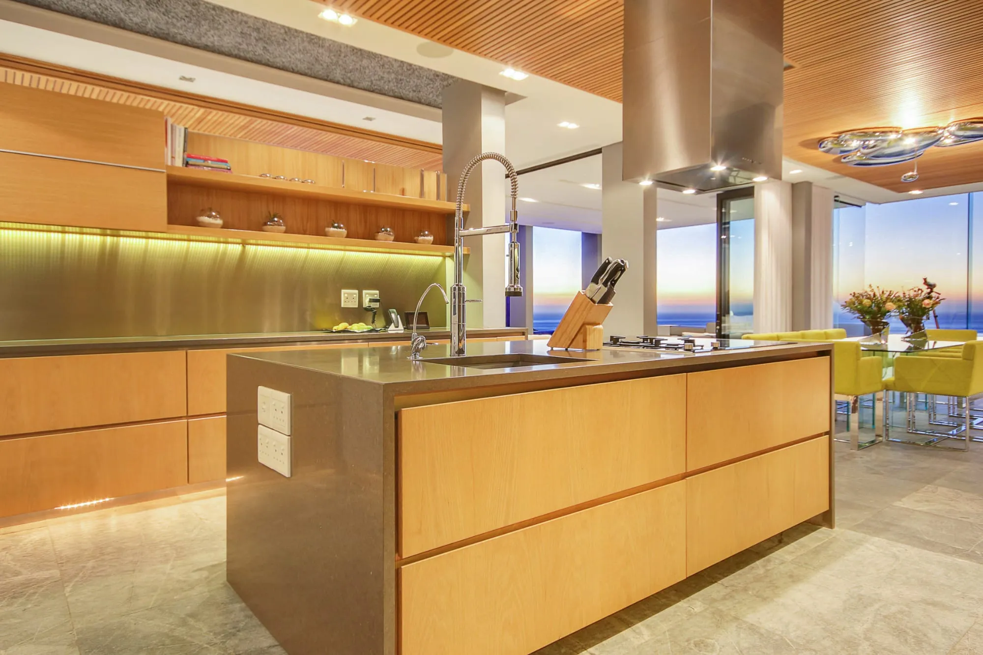 property_[object Object]_8