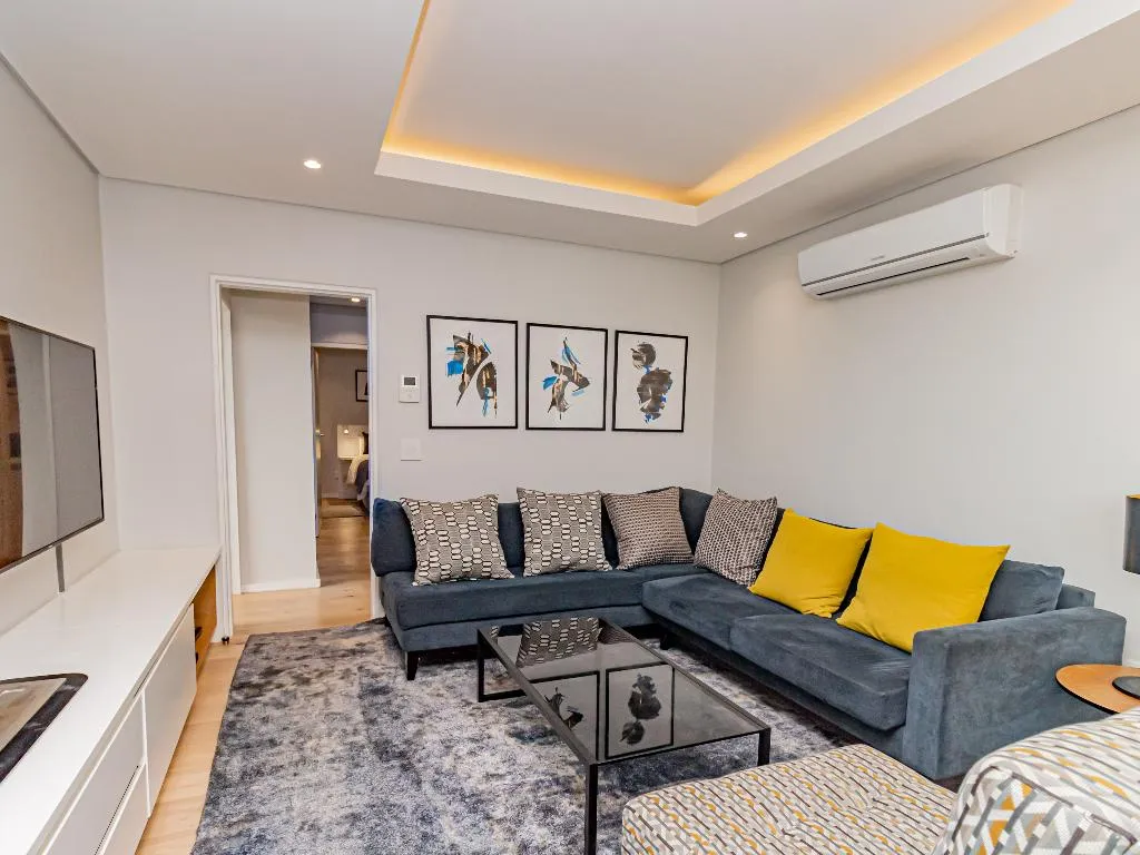 property_[object Object]_9