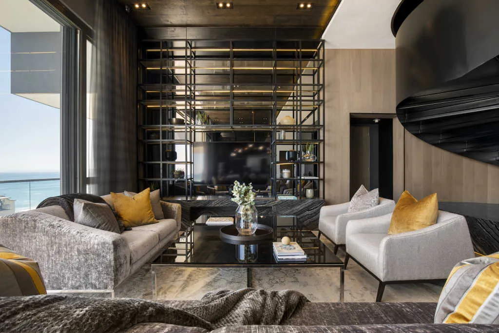 property_[object Object]_8