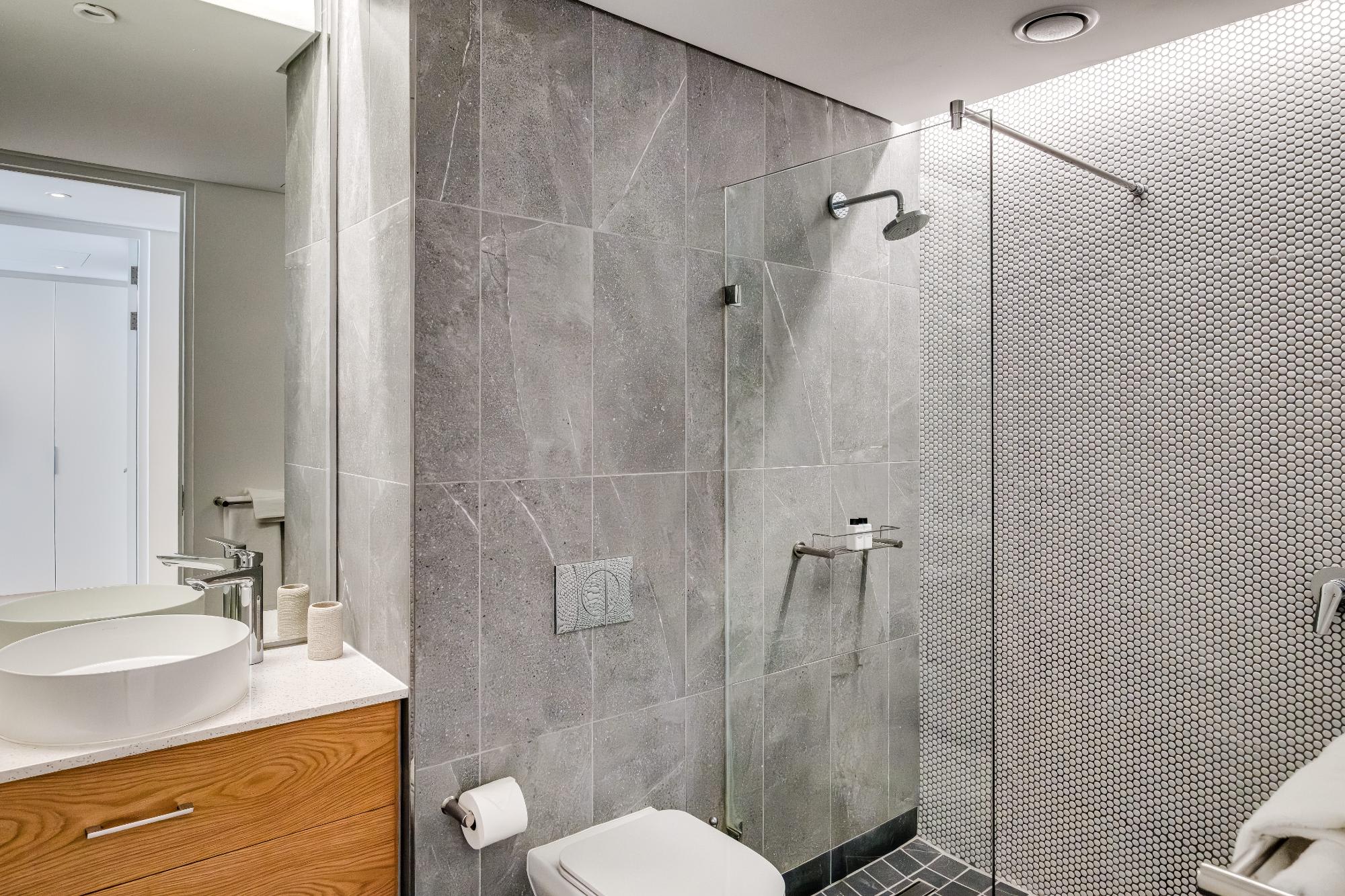 property_[object Object]_18