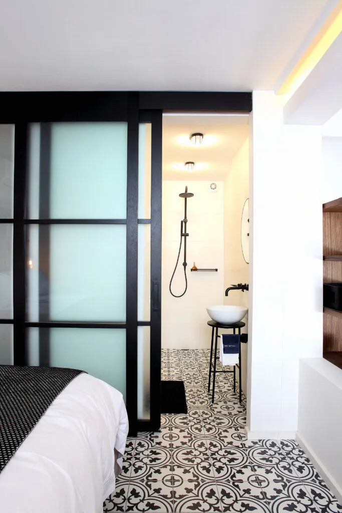 property_[object Object]_8