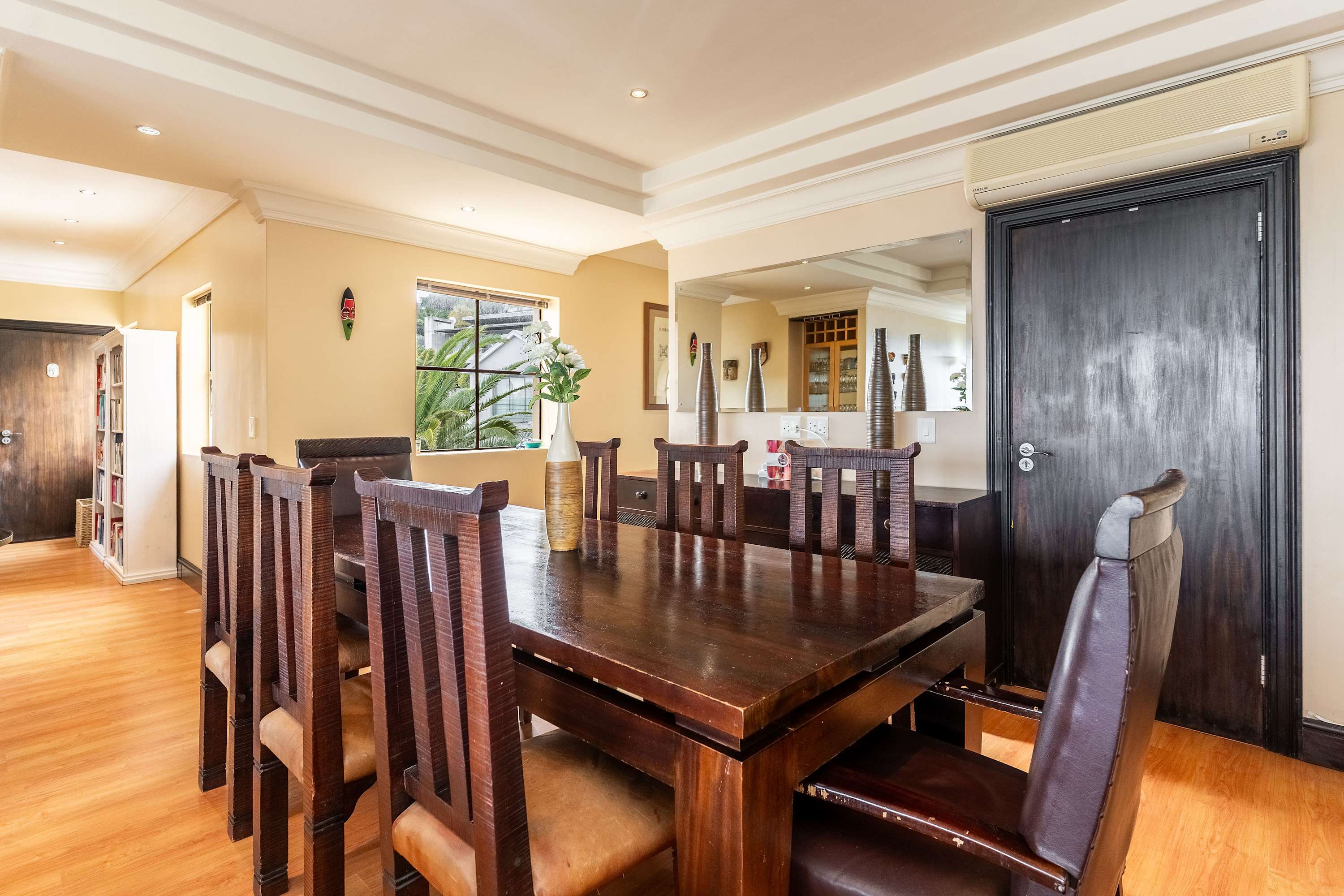 property_[object Object]_9